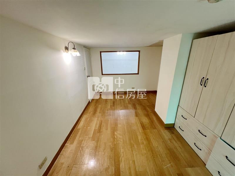 喜市山景3房+車位房屋室內格局與周邊環境