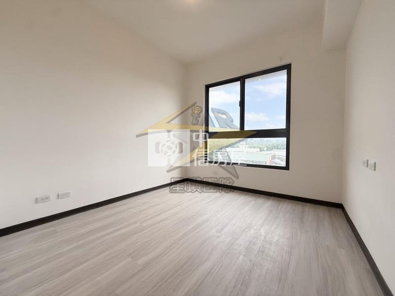 【星鑽】龍岡益展有福雙衛開窗｜前後陽台景觀3房車房屋室內格局與周邊環境