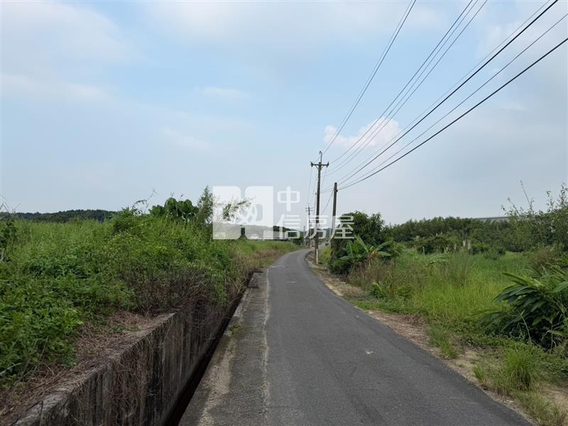 關廟深坑子旁農場房屋室內格局與周邊環境