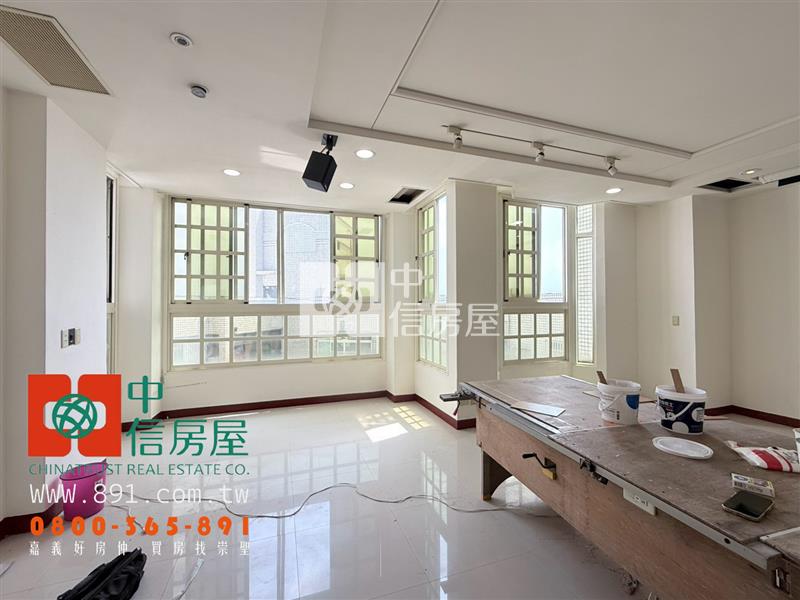 蟠龍名廈大坪數美三房房屋室內格局與周邊環境