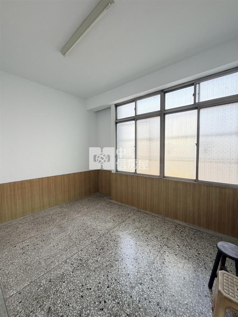 內埔市區金店面房屋室內格局與周邊環境