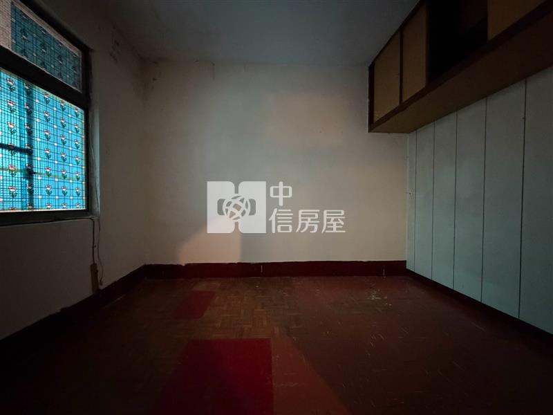 德安路低總價投資二樓房屋室內格局與周邊環境