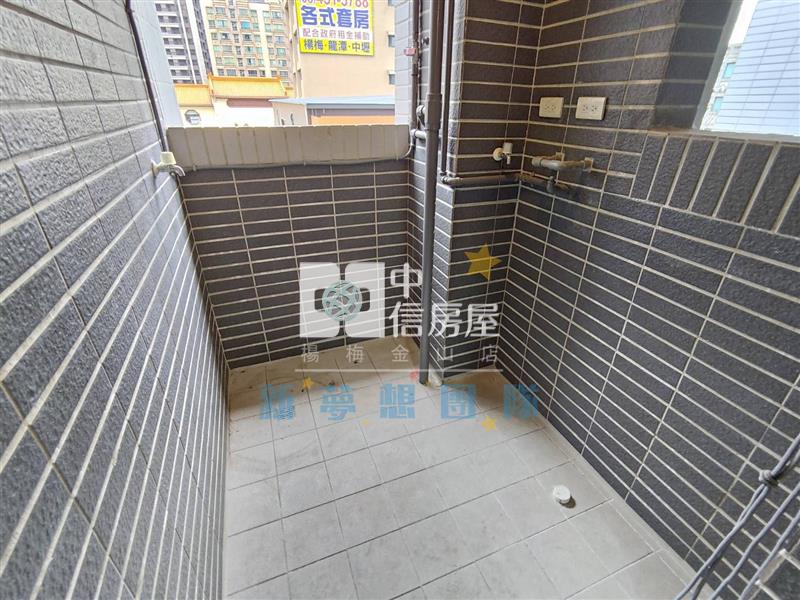 【新夢想】鴻澧越低樓層兩房車房屋室內格局與周邊環境