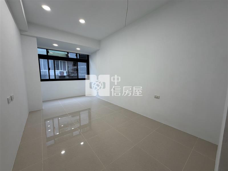 劉銘傳路裝潢美三房房屋室內格局與周邊環境