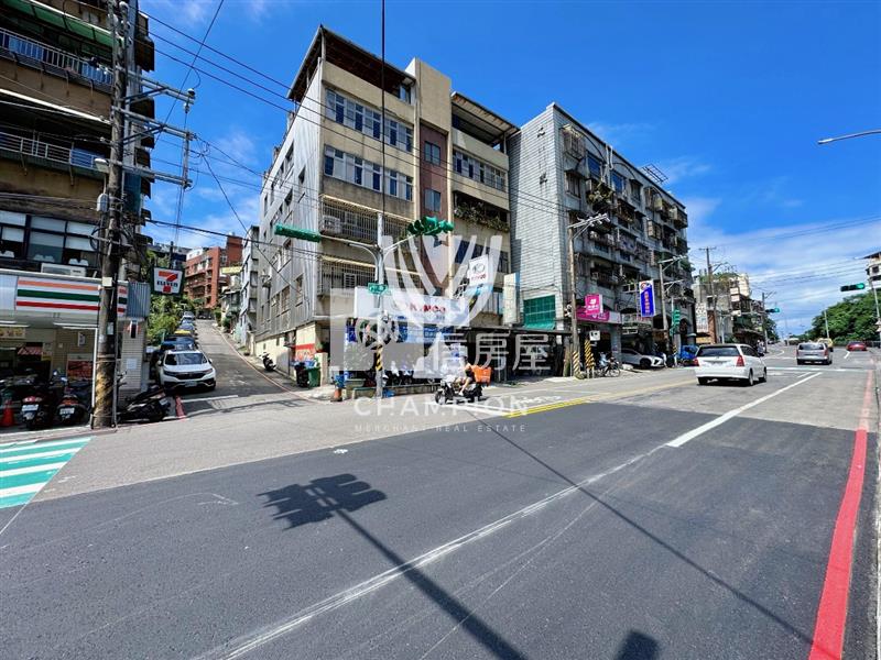【冠軍商仲】中華路三房大空間房屋室內格局與周邊環境