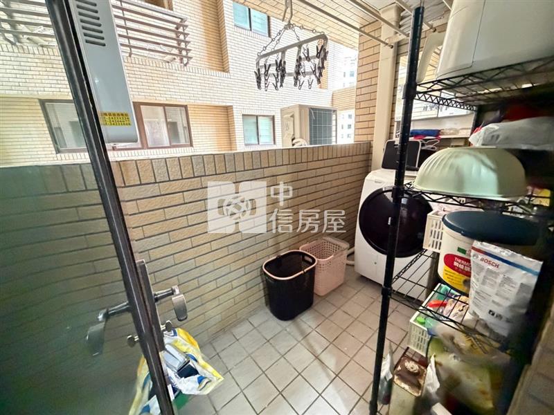 【冠軍商仲】微笑美裝兩房+車位房屋室內格局與周邊環境