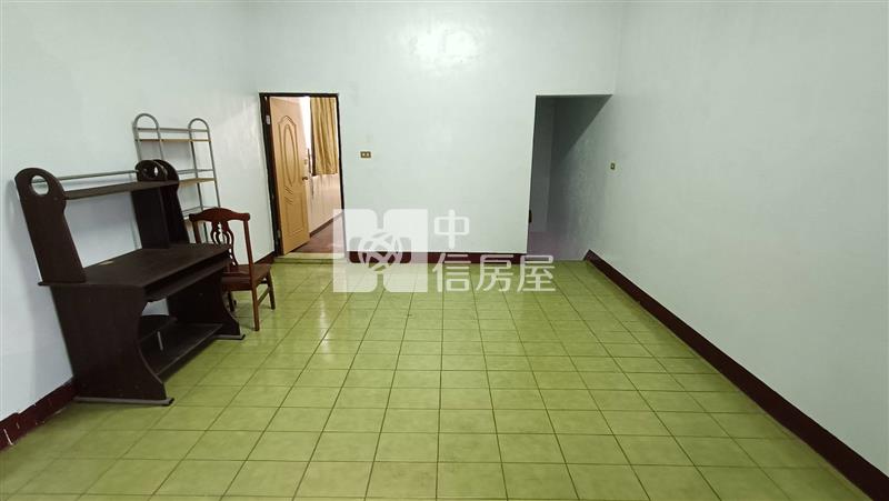 南華路透天店面房屋室內格局與周邊環境