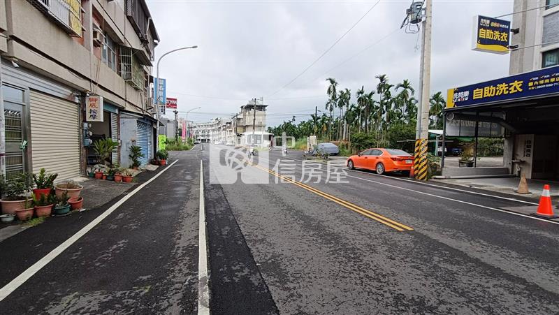 南華路透天店面房屋室內格局與周邊環境