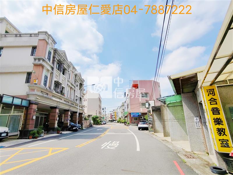 忠孝後站車庫透天房屋室內格局與周邊環境