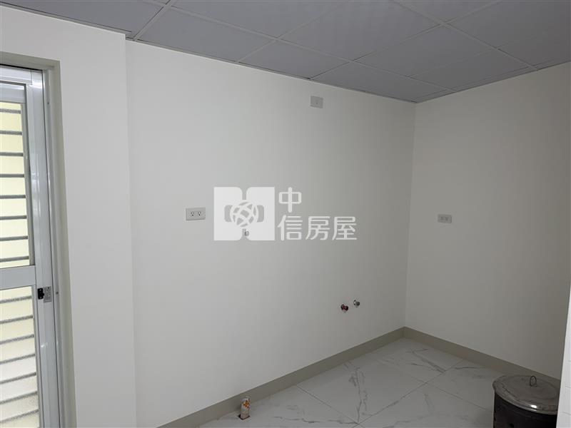 歸仁寶雅10米路整新透天房屋室內格局與周邊環境