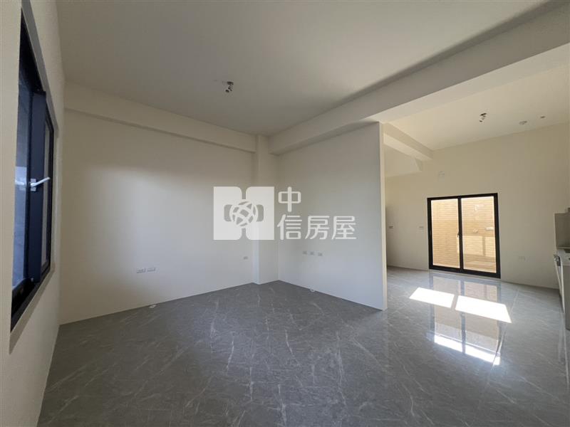 聚御森活綠能雙車墅房屋室內格局與周邊環境