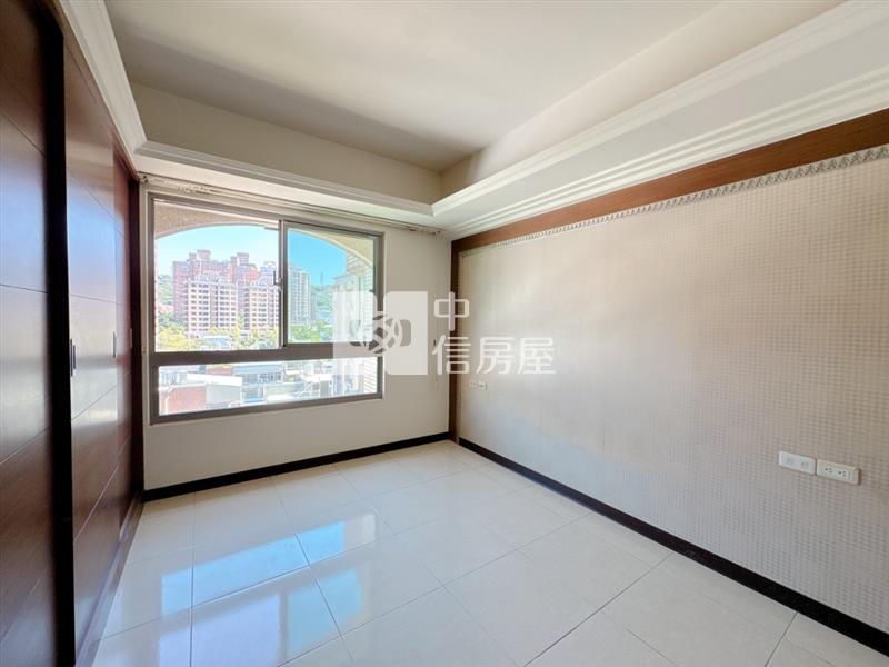 桃園路易崴登低總價兩房房屋室內格局與周邊環境