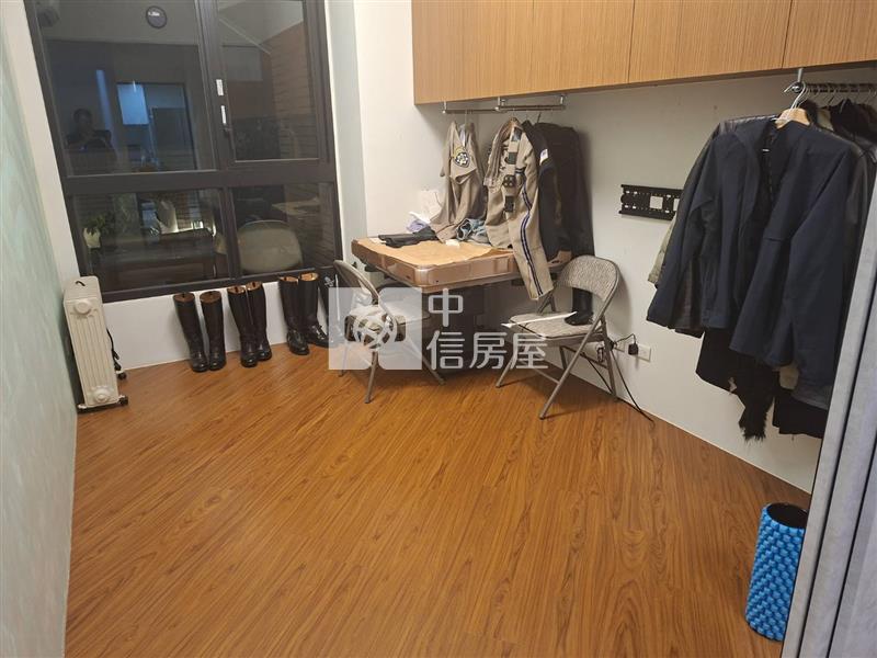 祥豐電梯豪宅四房+坡平車位房屋室內格局與周邊環境