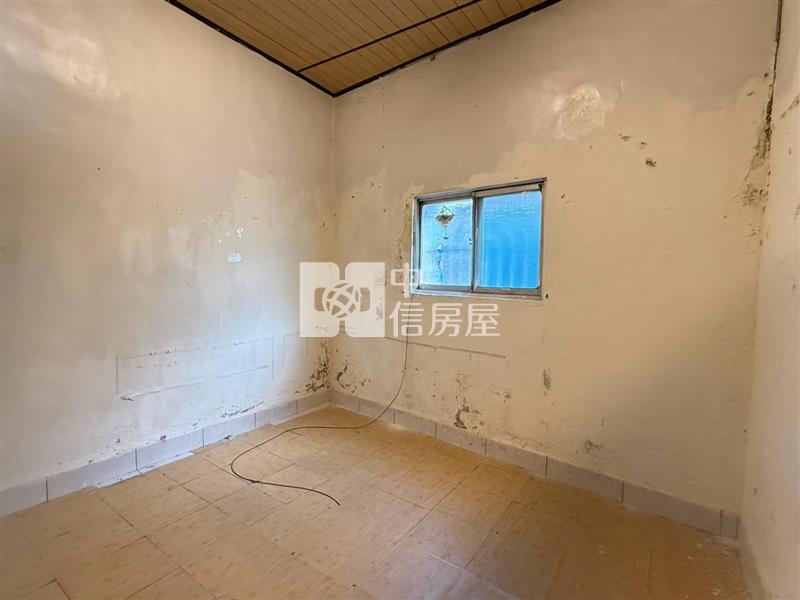 歸仁近高鐵l大地坪四房平房房屋室內格局與周邊環境