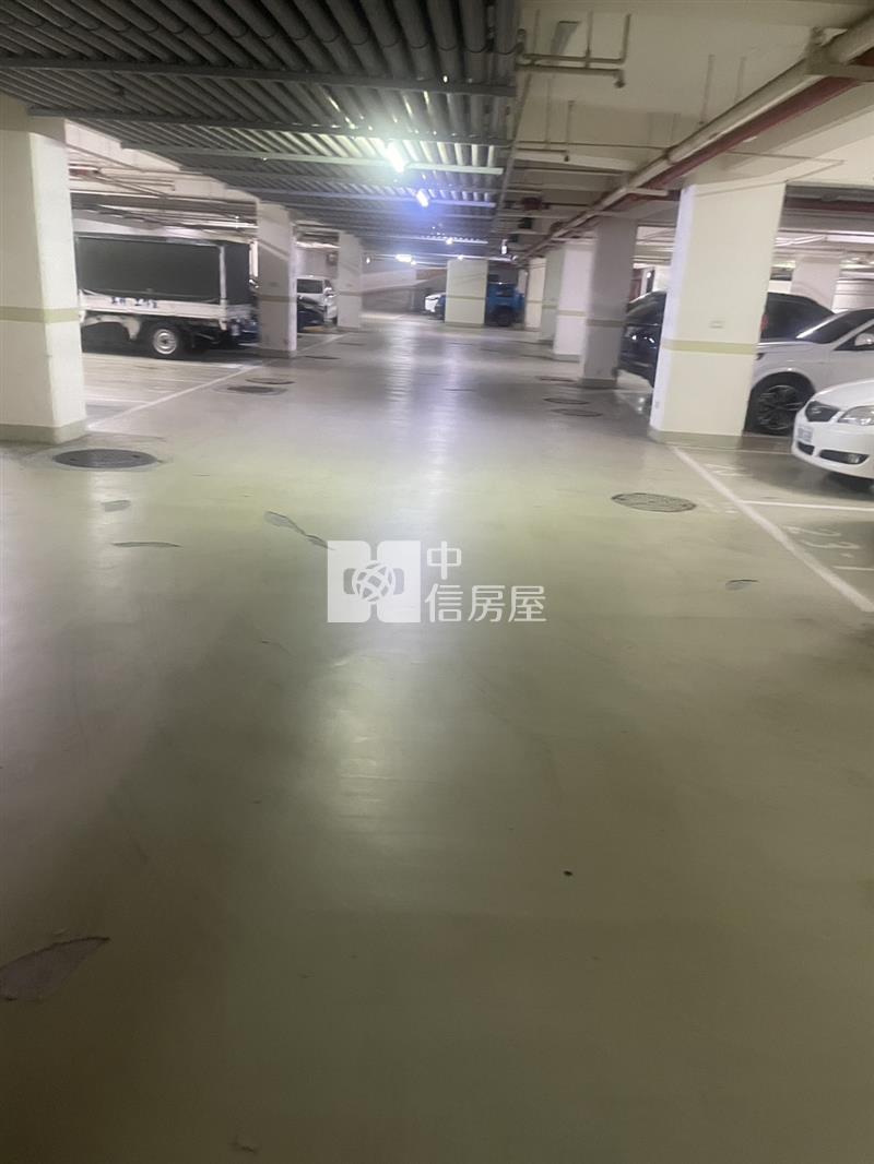逢甲12期順天部落格平車精裝戶房屋室內格局與周邊環境