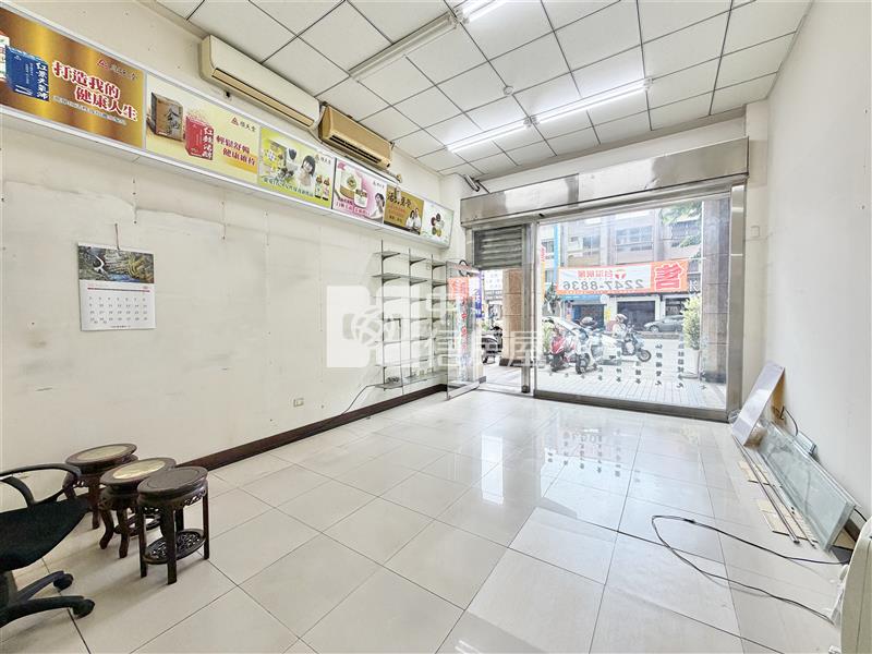 正松竹路太子地球村金店面房屋室內格局與周邊環境