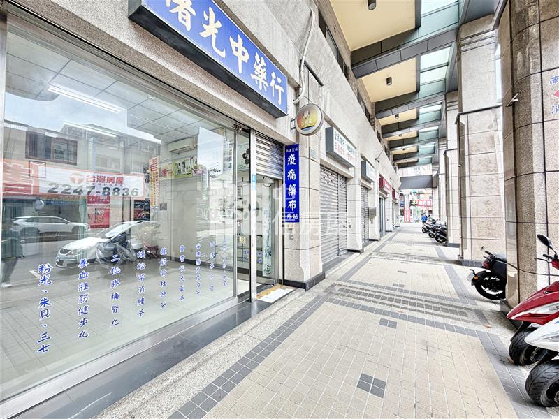 正松竹路太子地球村金店面房屋室內格局與周邊環境