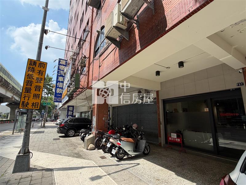 市政府捷運站店面房屋室內格局與周邊環境