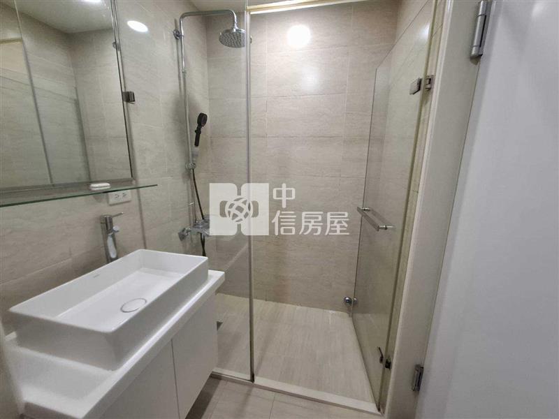 中壢華勛宜雄晶硯三改二房車房屋室內格局與周邊環境