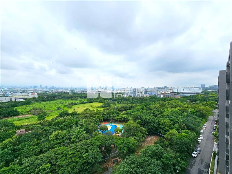 近台積電公園景觀兩房平車房屋室內格局與周邊環境