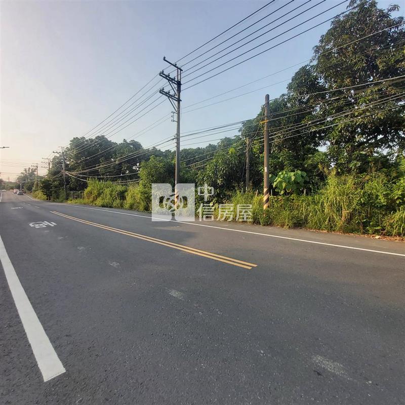 新化都內農合法牧場房屋室內格局與周邊環境