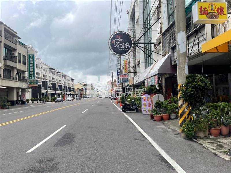 永康富強20米路大坪數鑫店住房屋室內格局與周邊環境