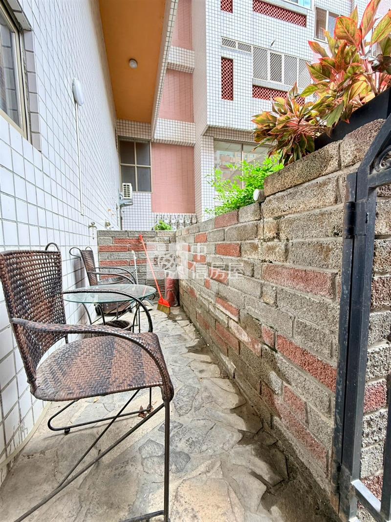 (富貴春)逢甲免整理黃金樓店房屋室內格局與周邊環境