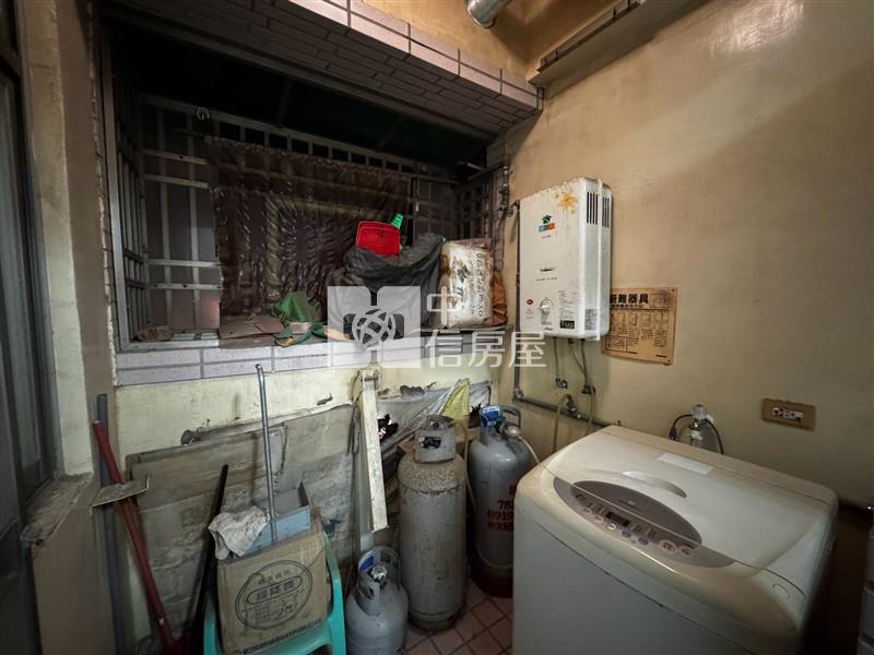 北港知名建國社區三房平車房屋室內格局與周邊環境