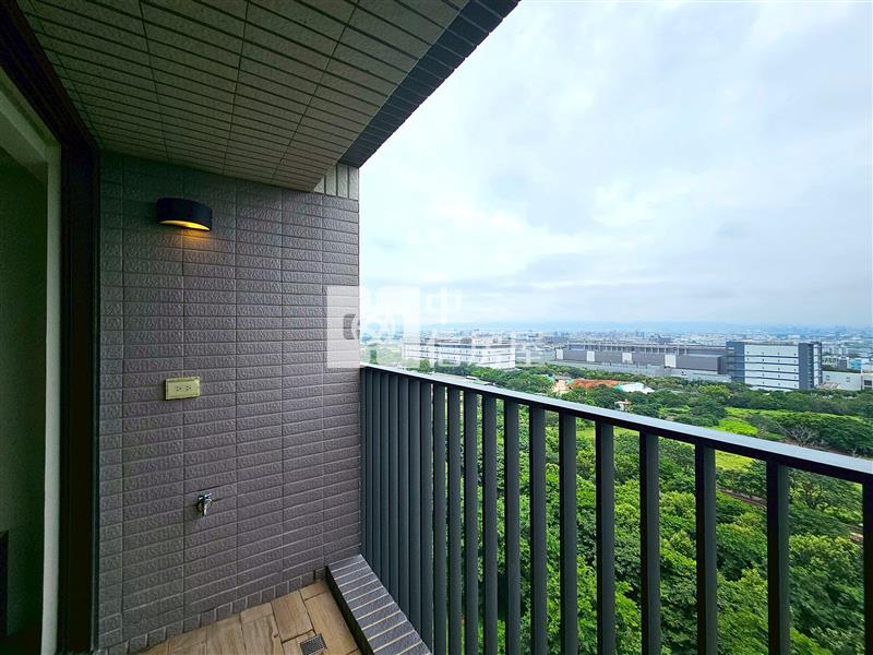 中科永久景觀全新兩房平車房屋室內格局與周邊環境