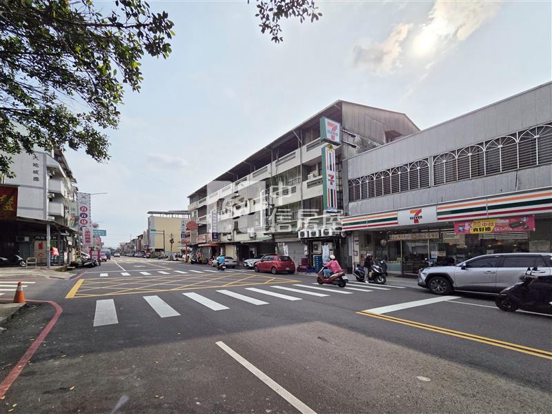 藝文中心旁大地坪透天房屋室內格局與周邊環境