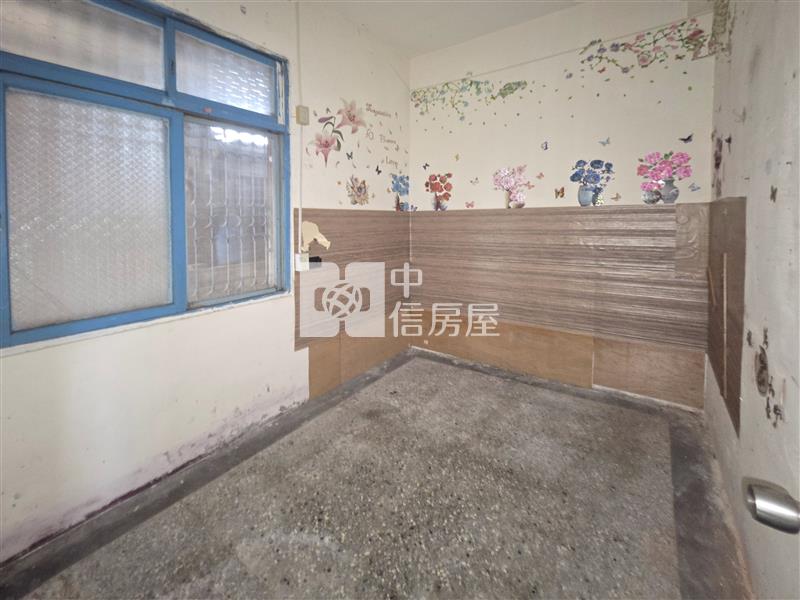 藝文中心旁大地坪透天房屋室內格局與周邊環境