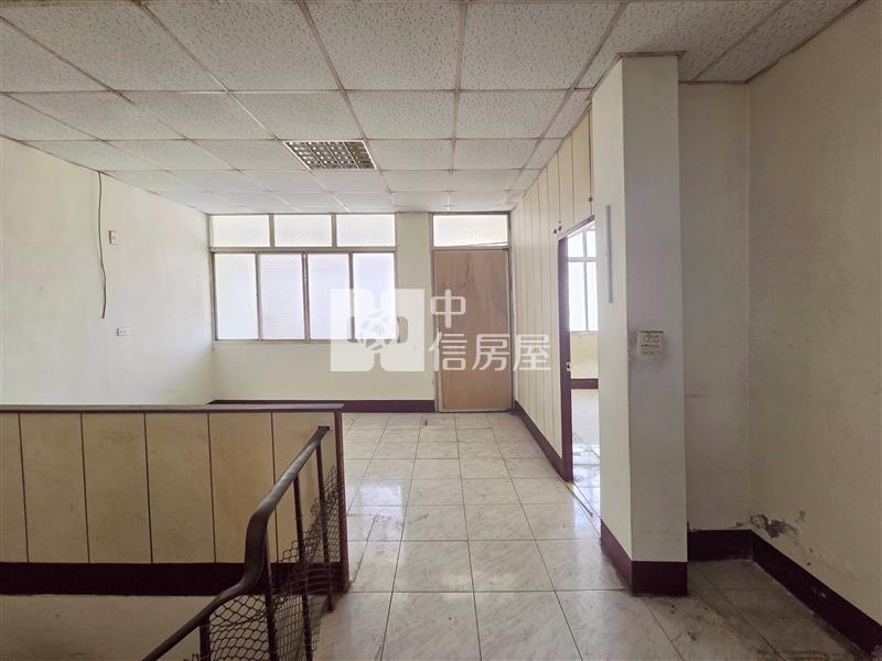 藝文中心旁大地坪透天房屋室內格局與周邊環境