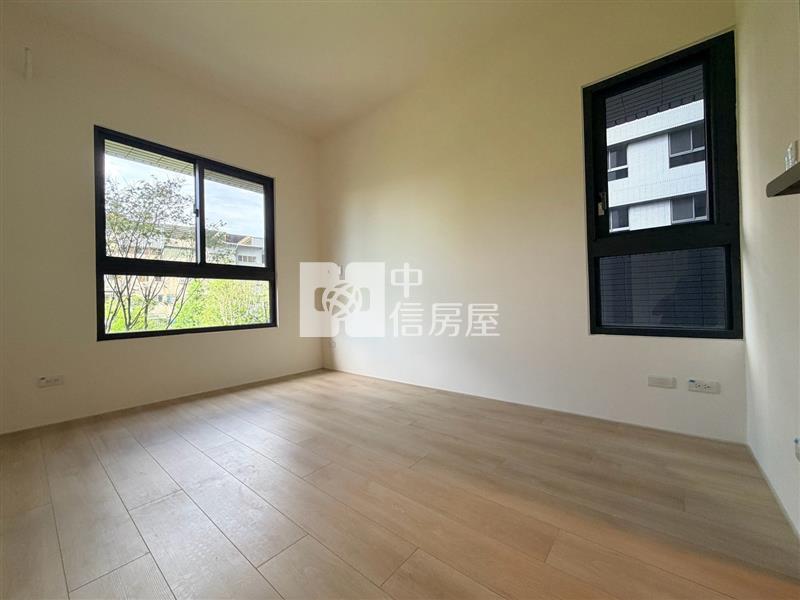 (登陽大地悅章)樹義國小~大地悅章庭園露台三房附平車房屋室內格局與周邊環境