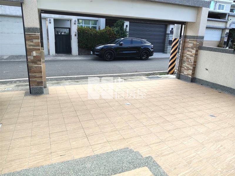 A2-20新站面寬雙車庫獨棟別墅房屋室內格局與周邊環境