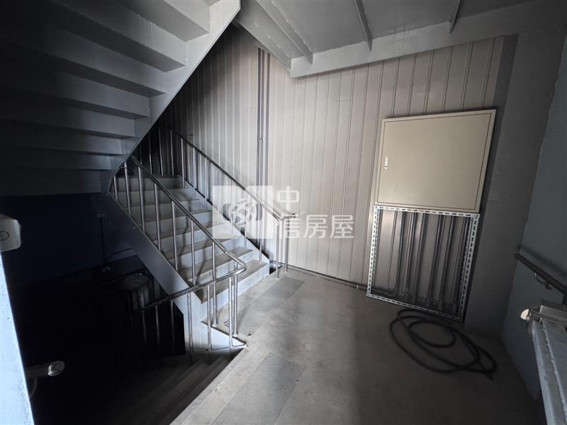 #梅獅路乙工廠房房屋室內格局與周邊環境