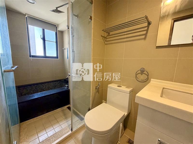 中壢新世界雙衛兩房車房屋室內格局與周邊環境