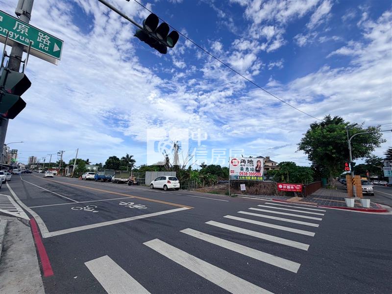 花蓮市重慶路都內黃金角地1076坪(C34)房屋室內格局與周邊環境