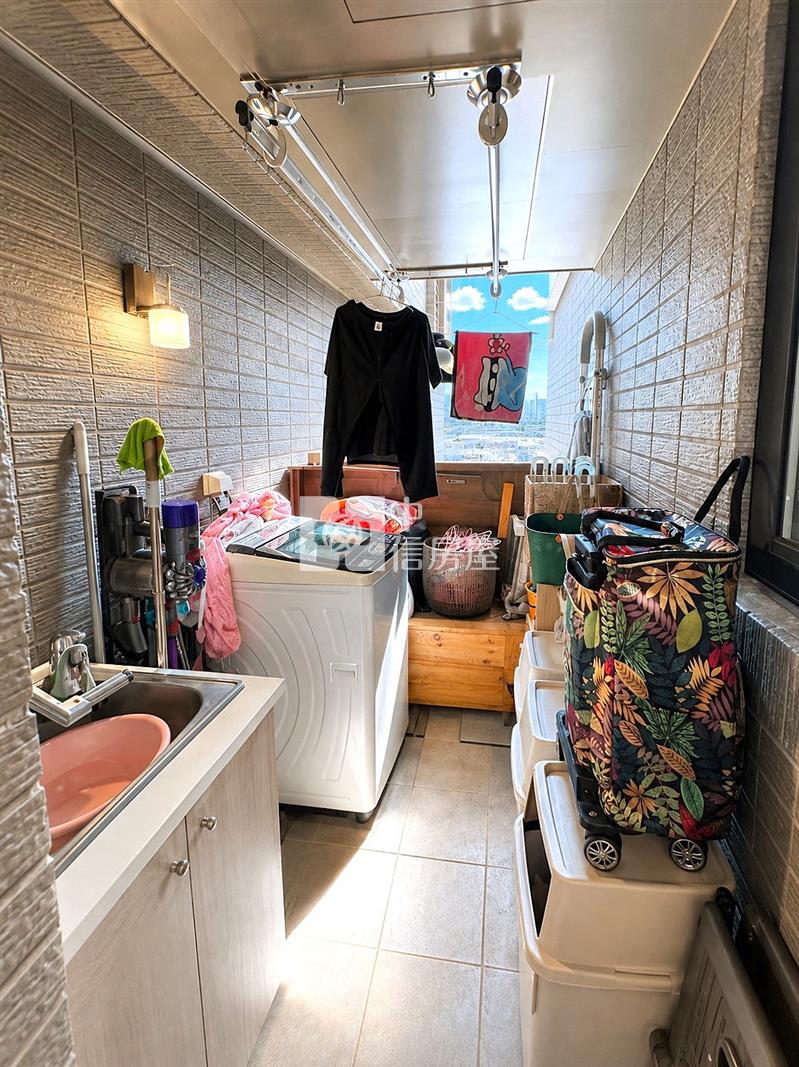 幸運7。南向山景大邸房屋室內格局與周邊環境