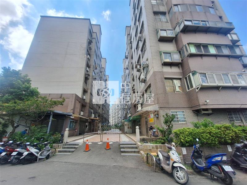 🏠內壢前站一樓三房+車位🏠房屋室內格局與周邊環境