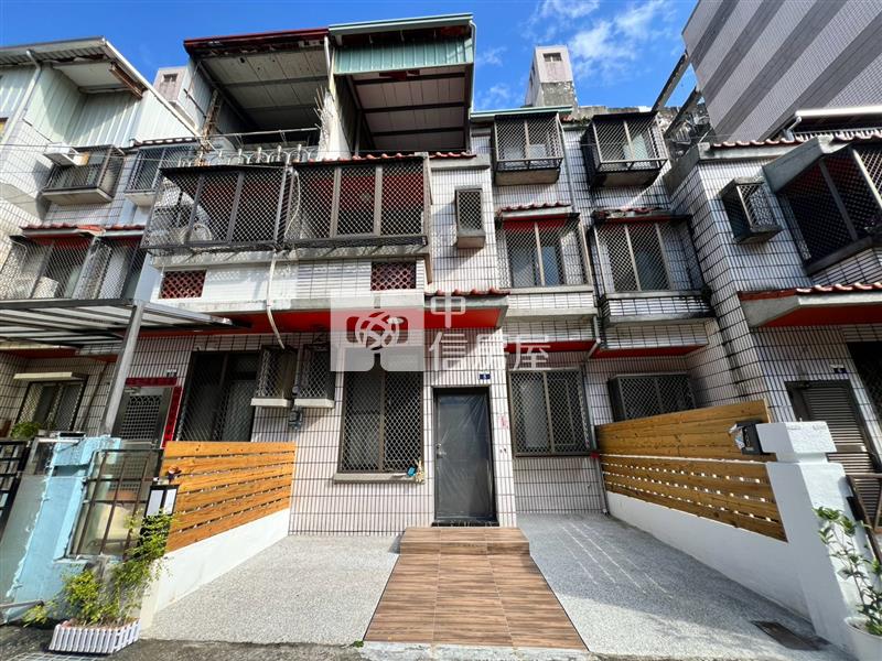 樹德商圈/庭院透天房屋室內格局與周邊環境