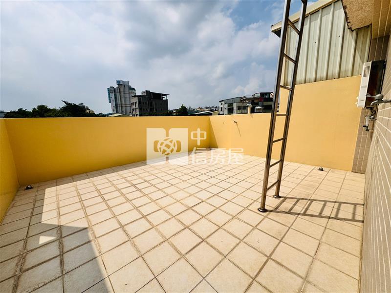 南投輕屋齡學區別墅房屋室內格局與周邊環境