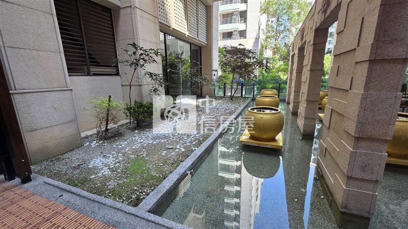 (專)左營大路商圈微風京品三房大平車房屋室內格局與周邊環境