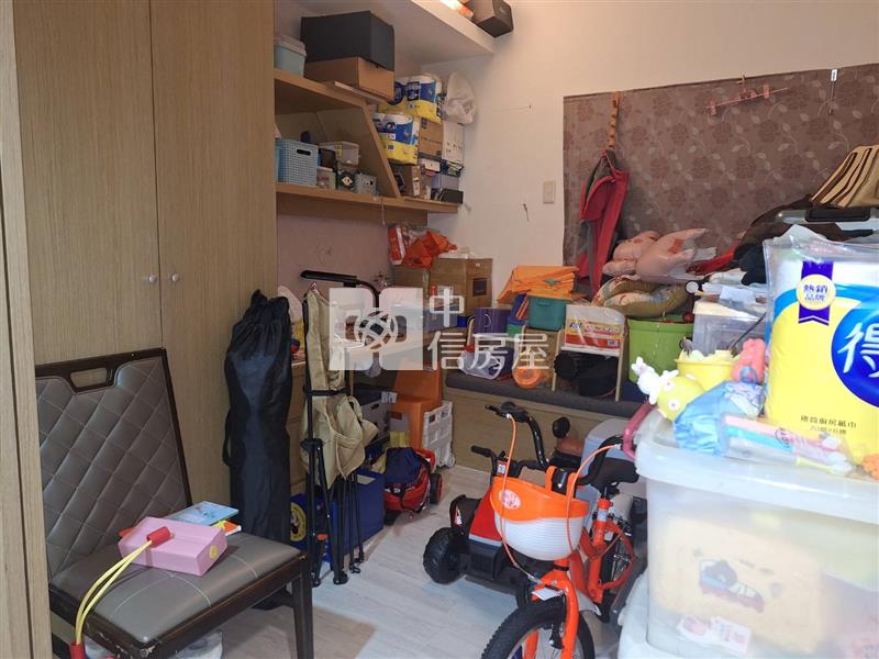 (專)左營大路商圈微風京品三房大平車房屋室內格局與周邊環境