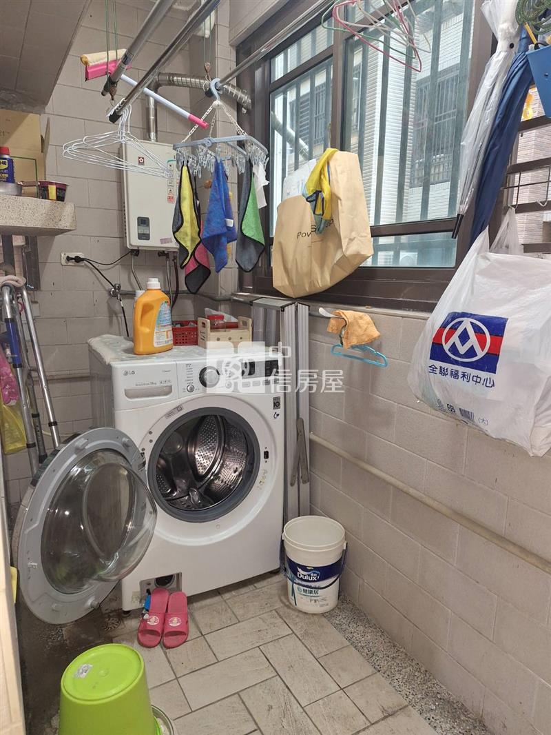 (專)左營大路商圈微風京品三房大平車房屋室內格局與周邊環境