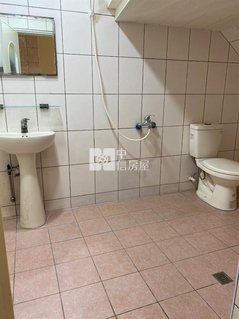 楊梅秀才路透天房屋室內格局與周邊環境
