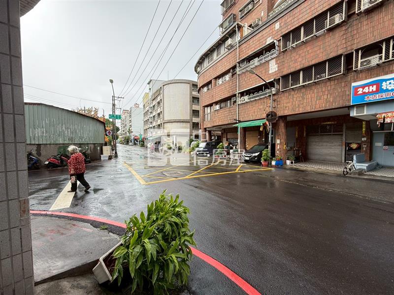 小港幸福六福天廈三房房屋室內格局與周邊環境