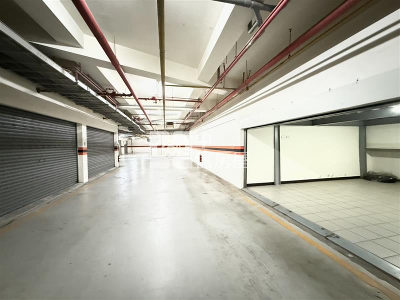 昌平商圈鄉林敦煌4車美墅房屋室內格局與周邊環境