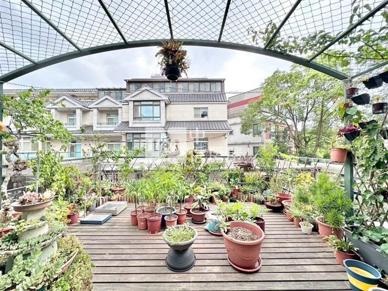 (專約)晴苑大地坪|邊間庭院美墅房屋室內格局與周邊環境
