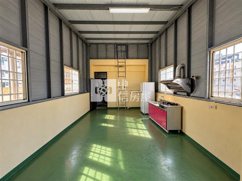 豐原廟東粉嫩嫩輕屋齡電梯透天房屋室內格局與周邊環境