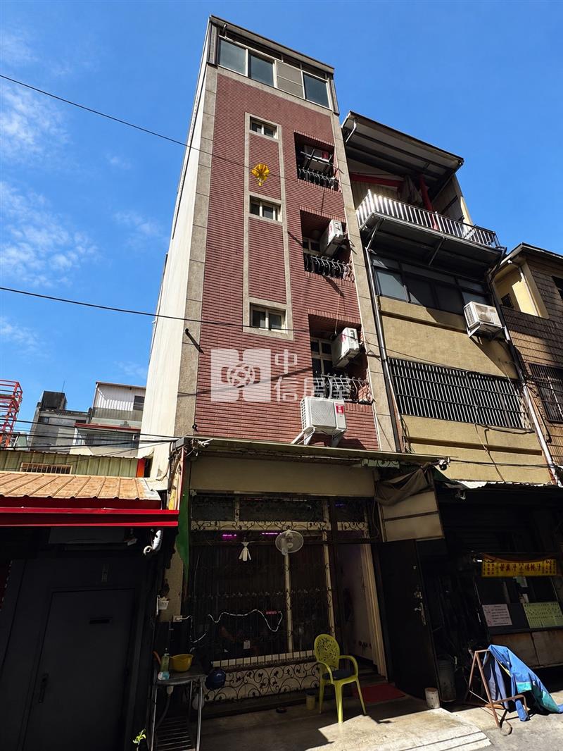 豐原廟東粉嫩嫩輕屋齡電梯透天